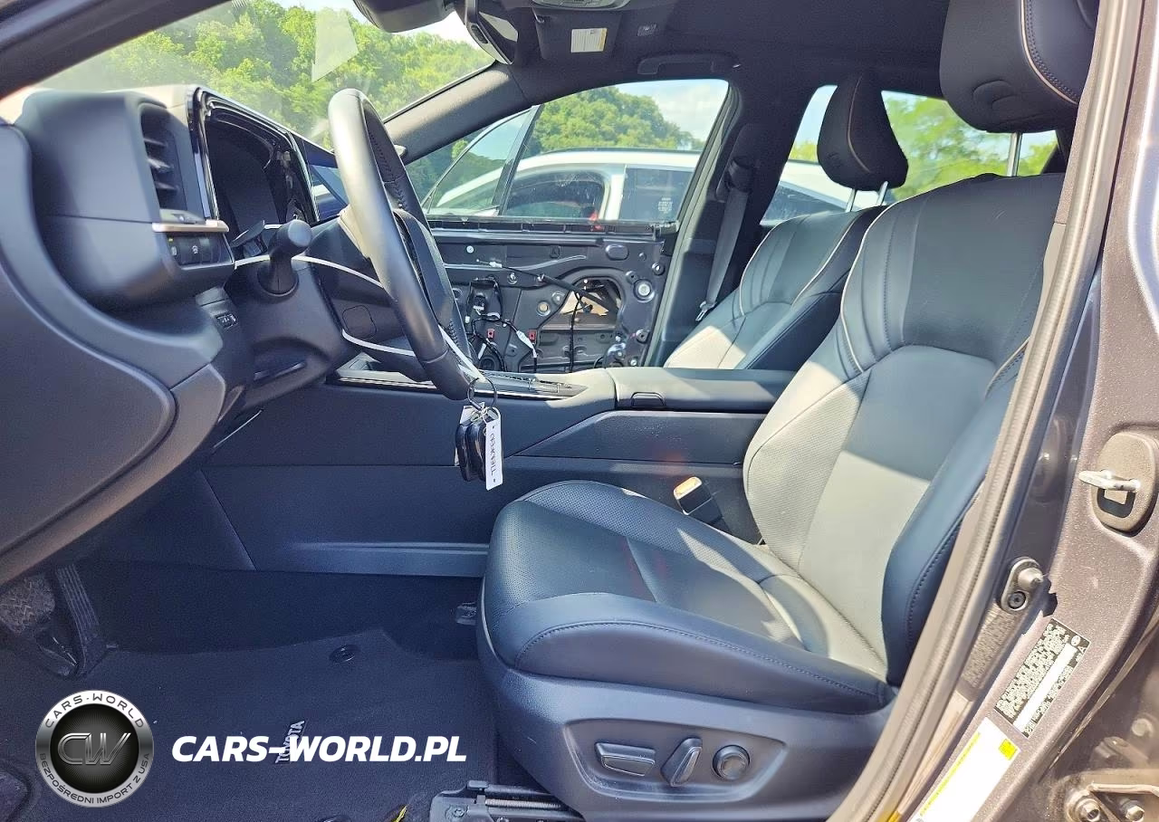 2023 Toyota Crown Limited VIN:JTDAAAAF4P3014146 - 7