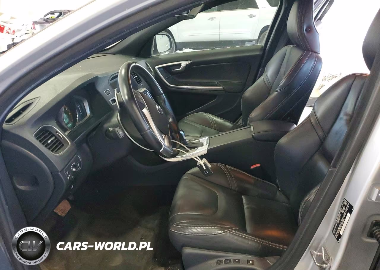 2015 Volvo S60 Premier VIN:YV140MFB9F1299809 - 7