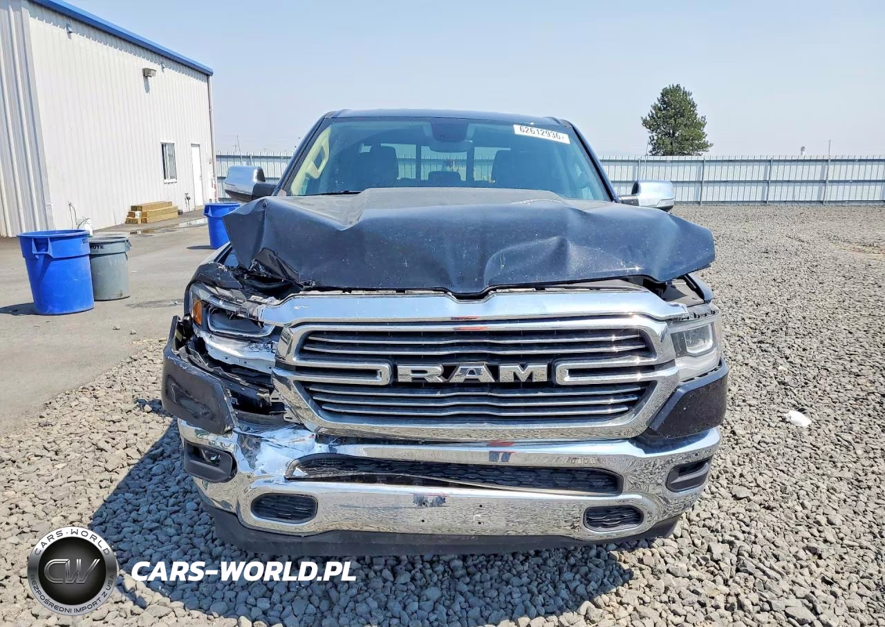 2019 Ram 1500 Laramie VIN:1C6SRFDT3KN806451 - 5