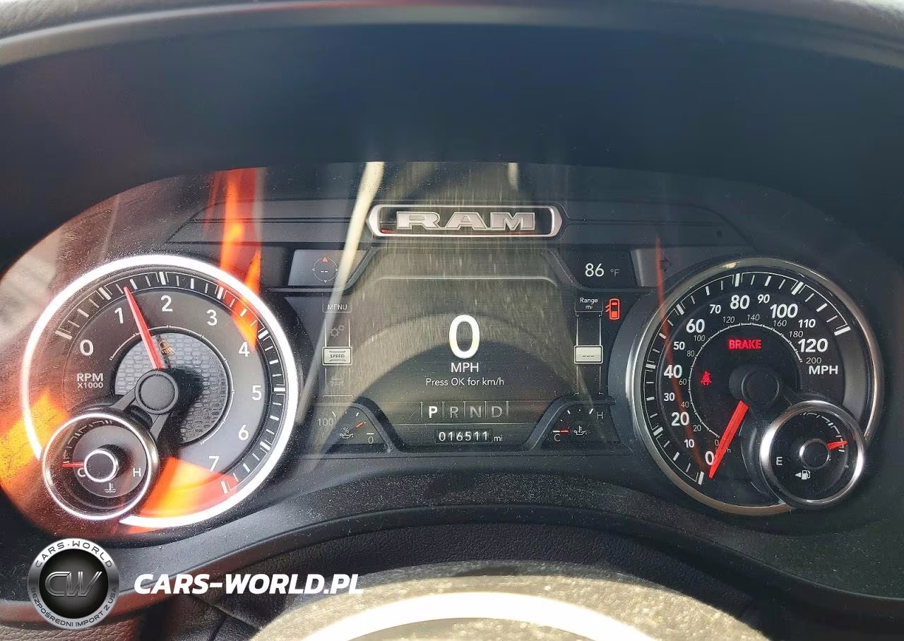 2019 Ram 1500 Laramie VIN:1C6SRFDT3KN806451 - 9