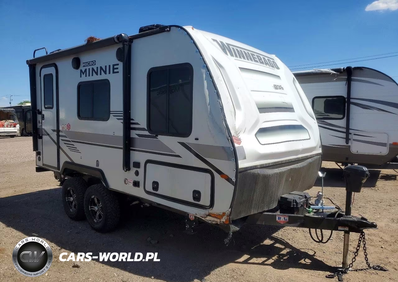 2022 Winnebago Minnie Camper