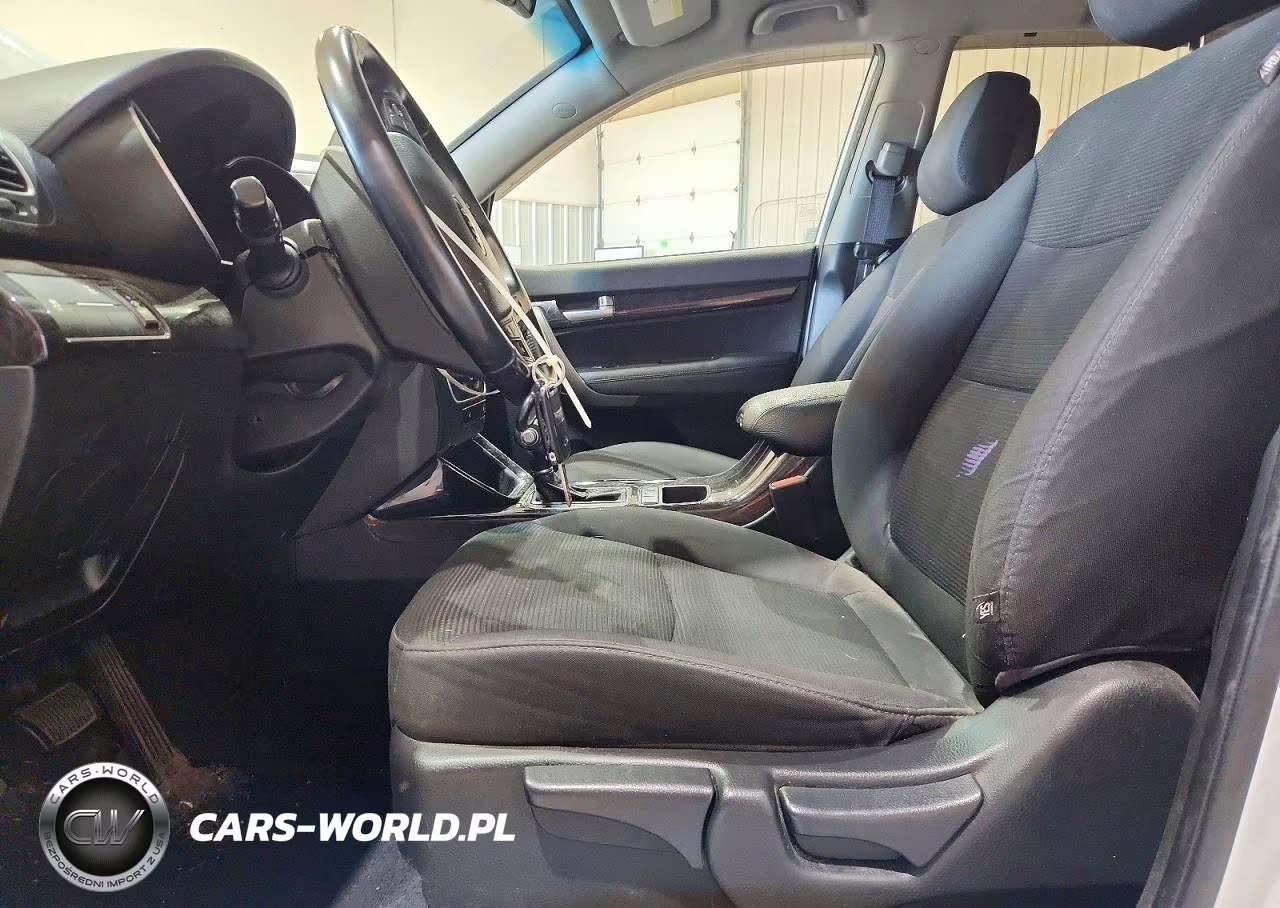 2014 Kia Sorento Lx VIN:5XYKTCA68EG455801 - 7