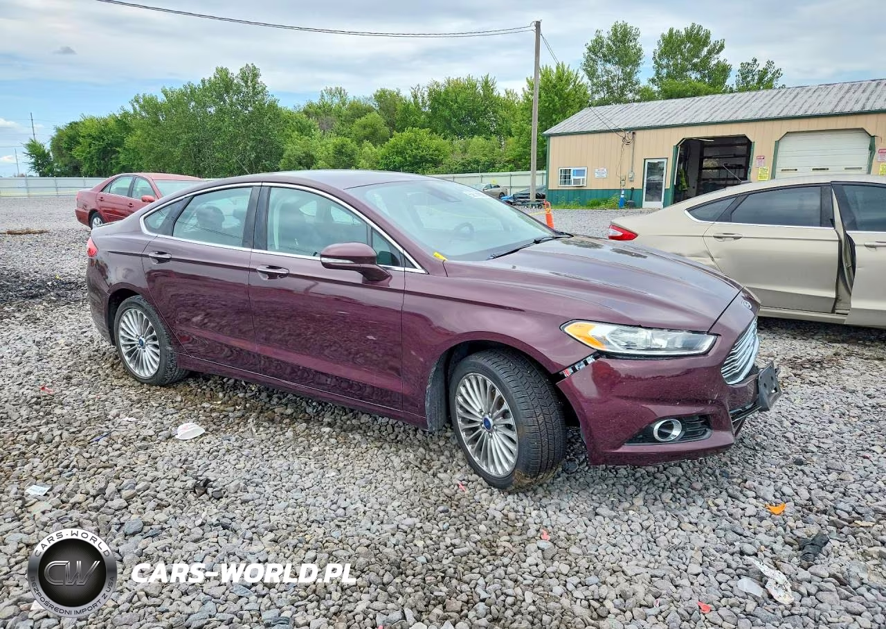 2013 Ford Fusion Titanium VIN:3FA6P0K9XDR137928 - 4
