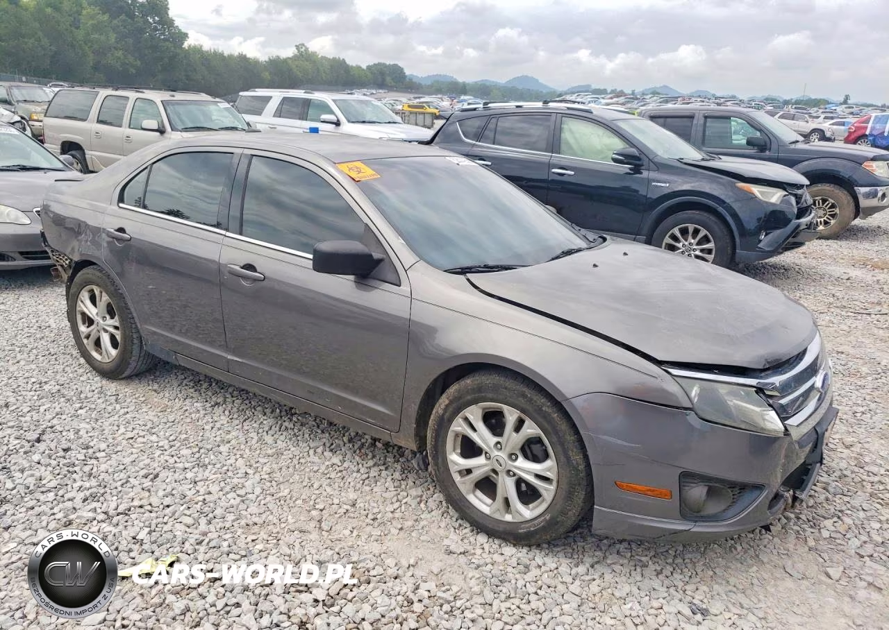 2011 Ford Fusion Se VIN:3FAHP0HA6BR275084 - 4