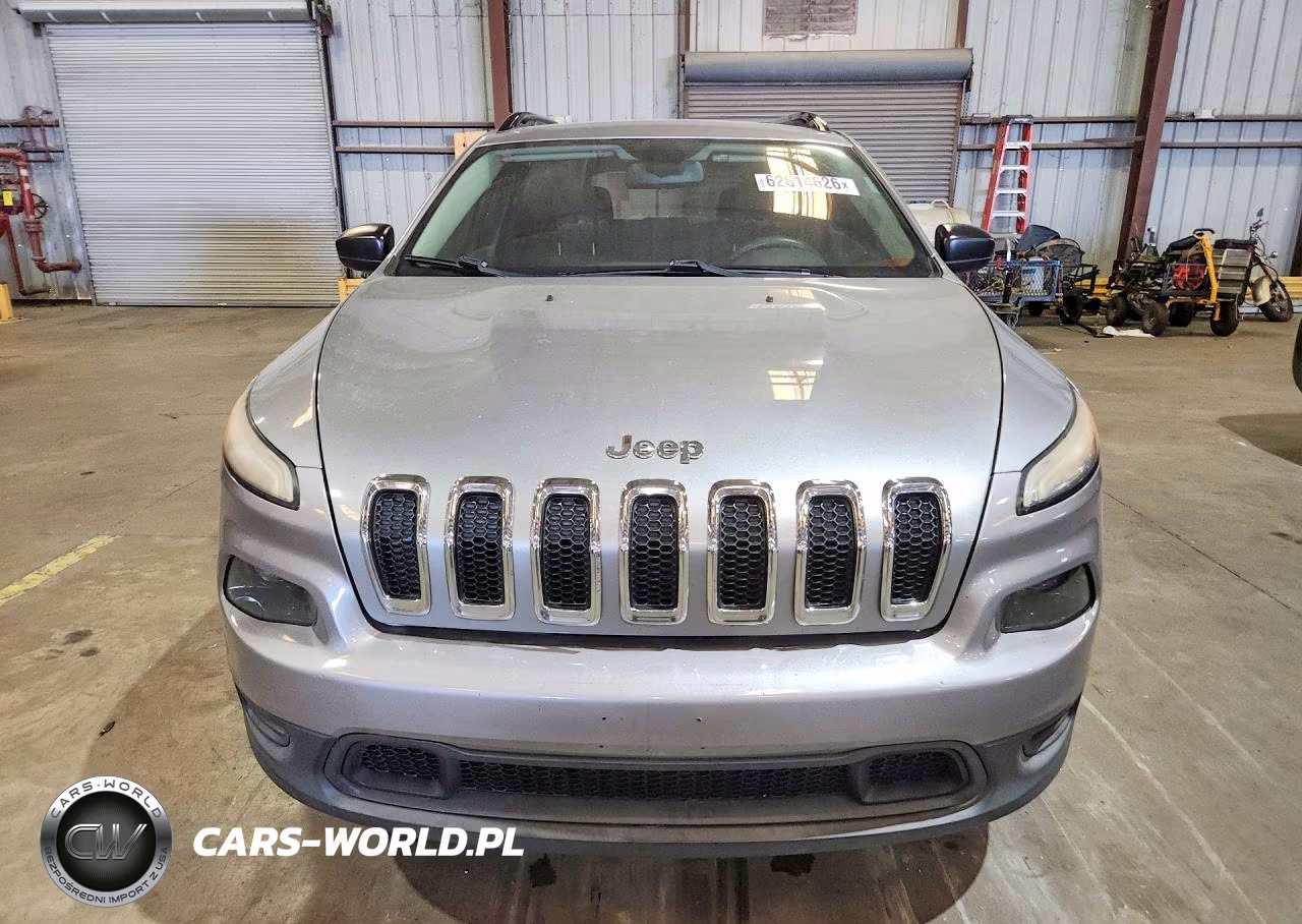 2015 Jeep Cherokee Sport VIN:1C4PJLAB2FW761003 - 5