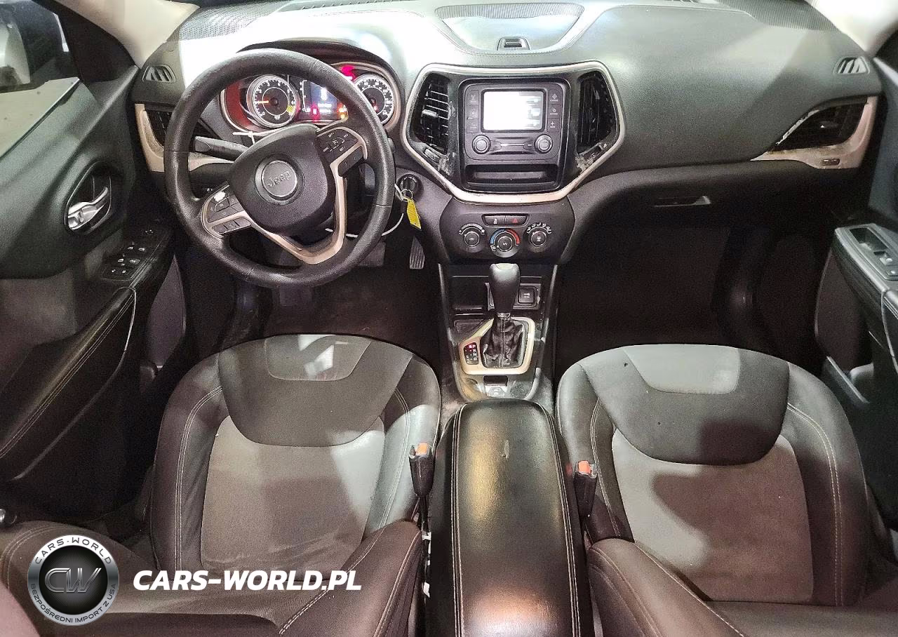 2015 Jeep Cherokee Sport VIN:1C4PJLAB2FW761003 - 8