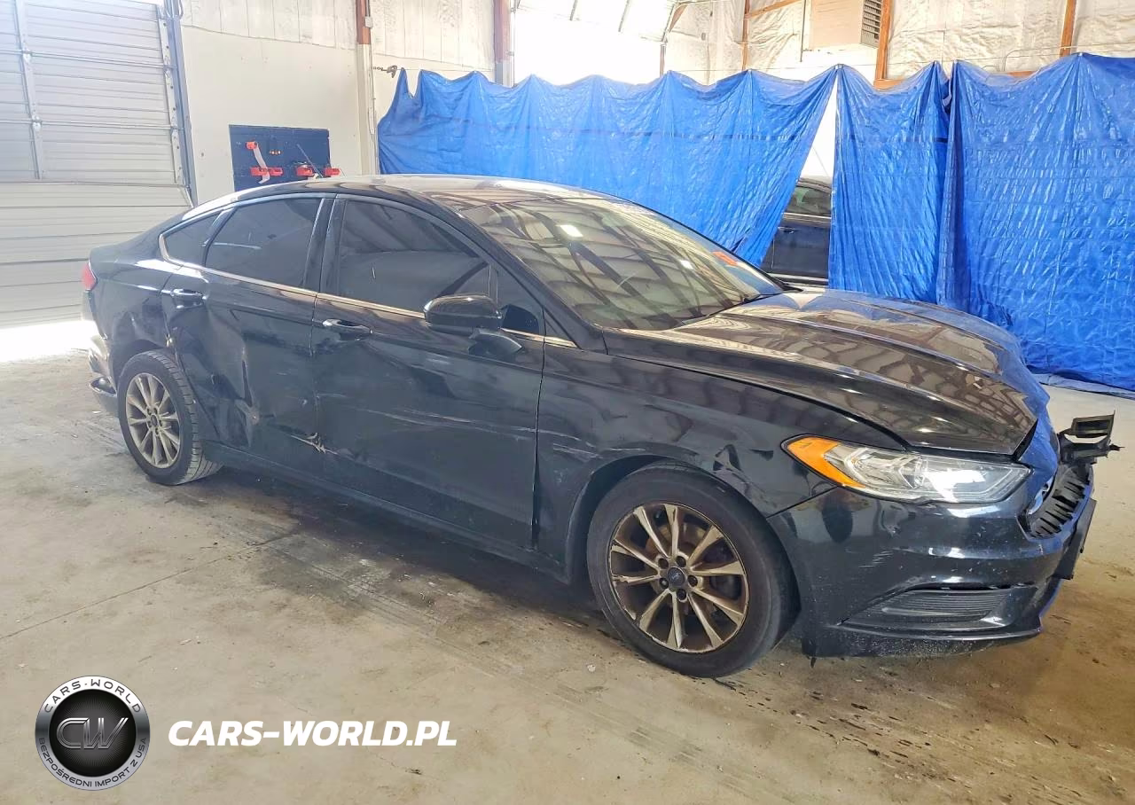 2017 Ford Fusion Se VIN:3FA6P0H79HR259112 - 4