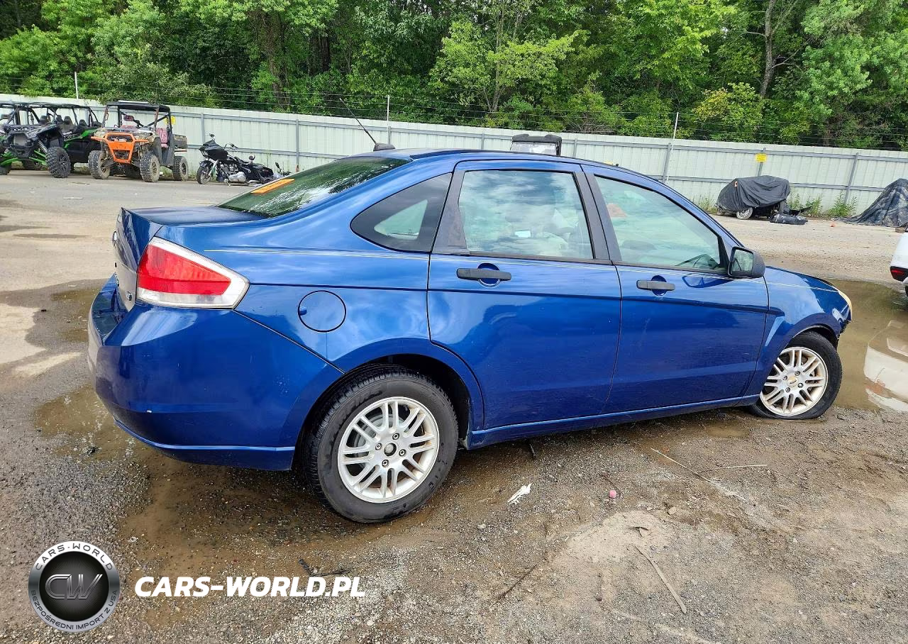 2009 Ford Focus Se VIN:1FAHP35N69W118817 - 3