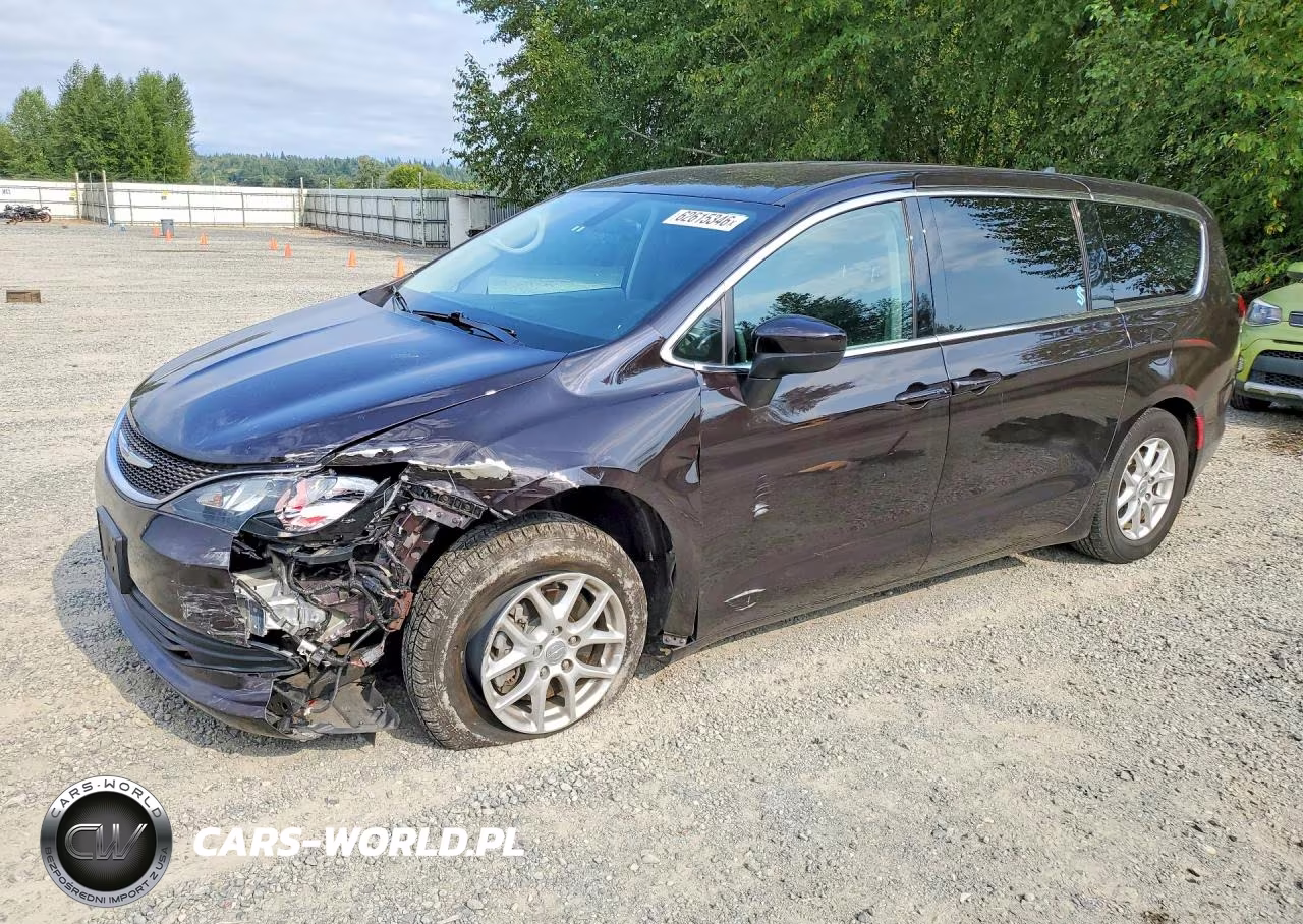 2017 Chrysler Pacifica Touring – zdjęcie 1 z 14