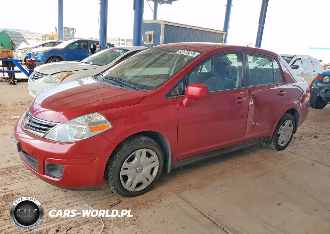 2010 Nissan Versa 1.8 S