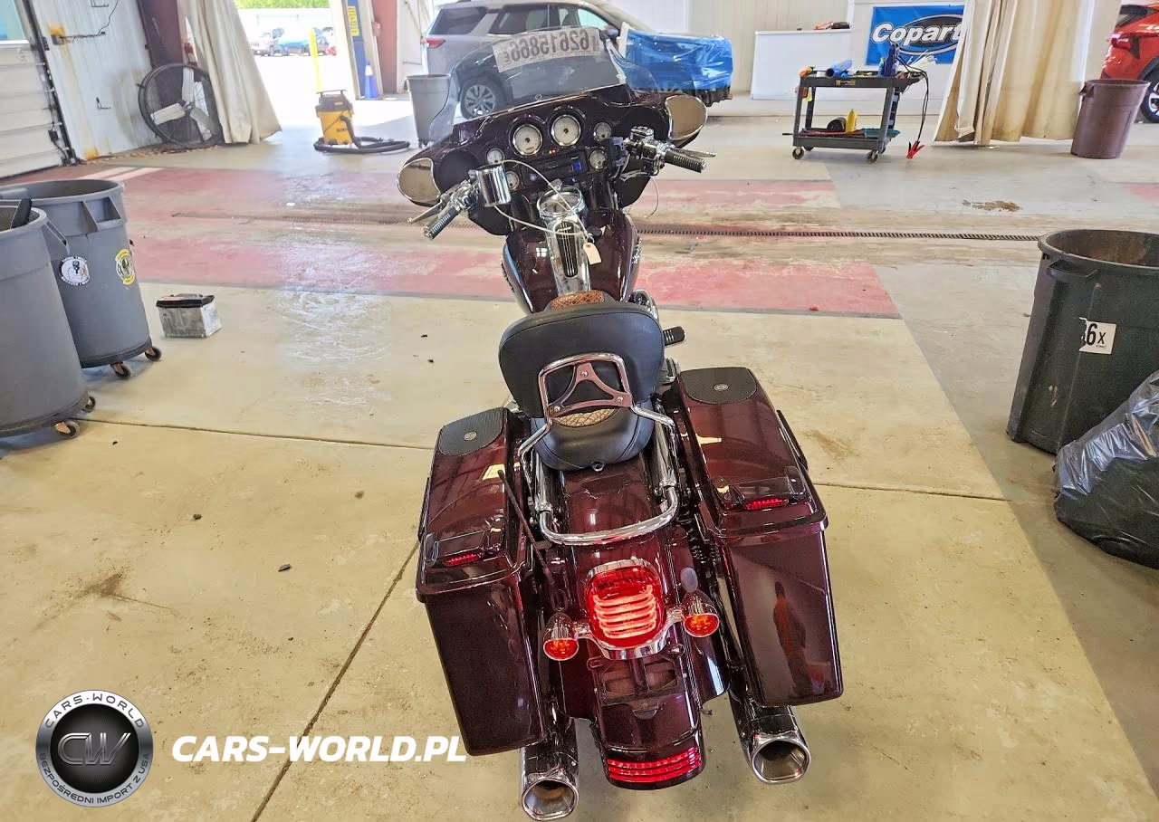 2006 Harley-Davidson Flhxi VIN:1HD1KBW1X6Y665555 - 4