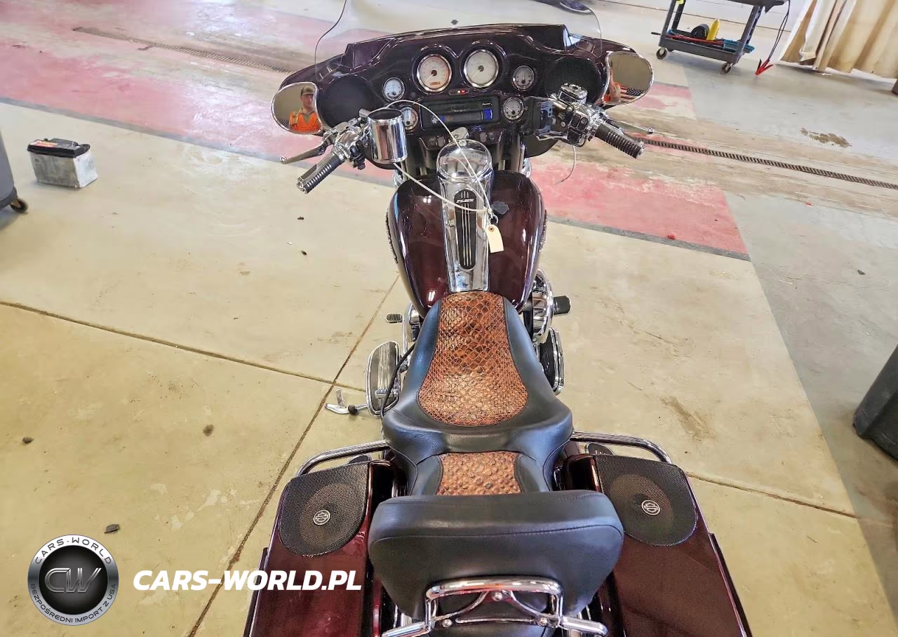 2006 Harley-Davidson Flhxi VIN:1HD1KBW1X6Y665555 - 6
