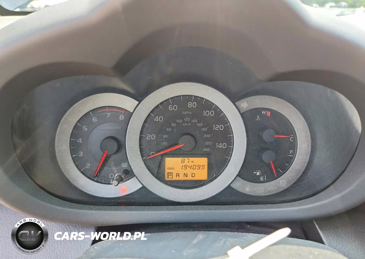 2011 Toyota Rav4 Sport VIN:JTMRK4DV0B5106131 - 9