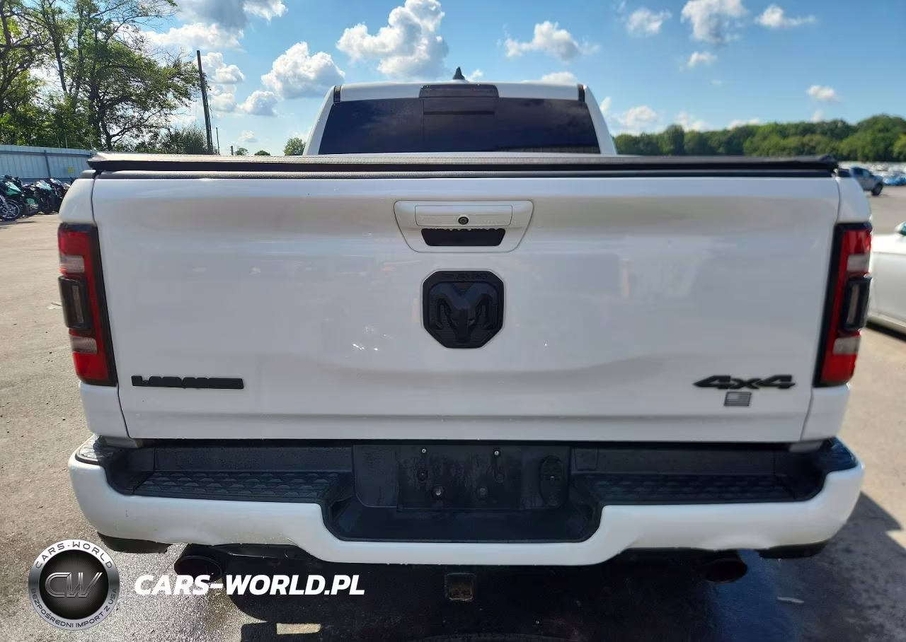 2020 Ram 1500 Laramie VIN:1C6SRFRT3LN103216 - 6