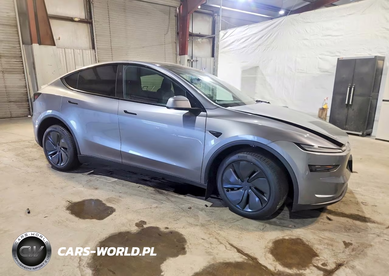 2026 Tesla Model Y VIN:7SAYGDEE8TA702258 - 4