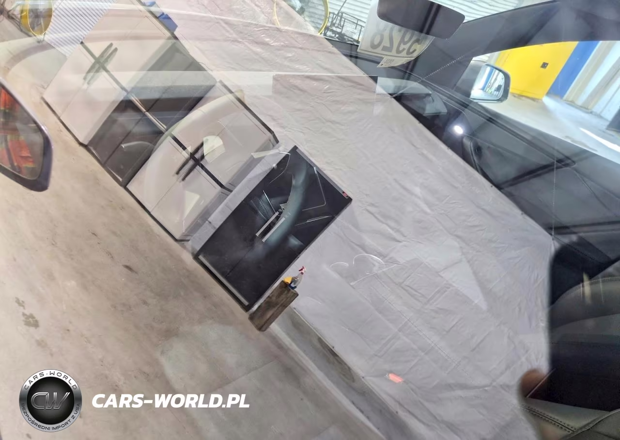 2026 Tesla Model Y VIN:7SAYGDEE8TA702258 - 8