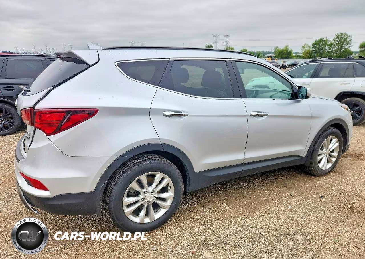 2018 Hyundai Santa Fe Sport 2.0T VIN:5XYZUDLA4JG504781 - 3