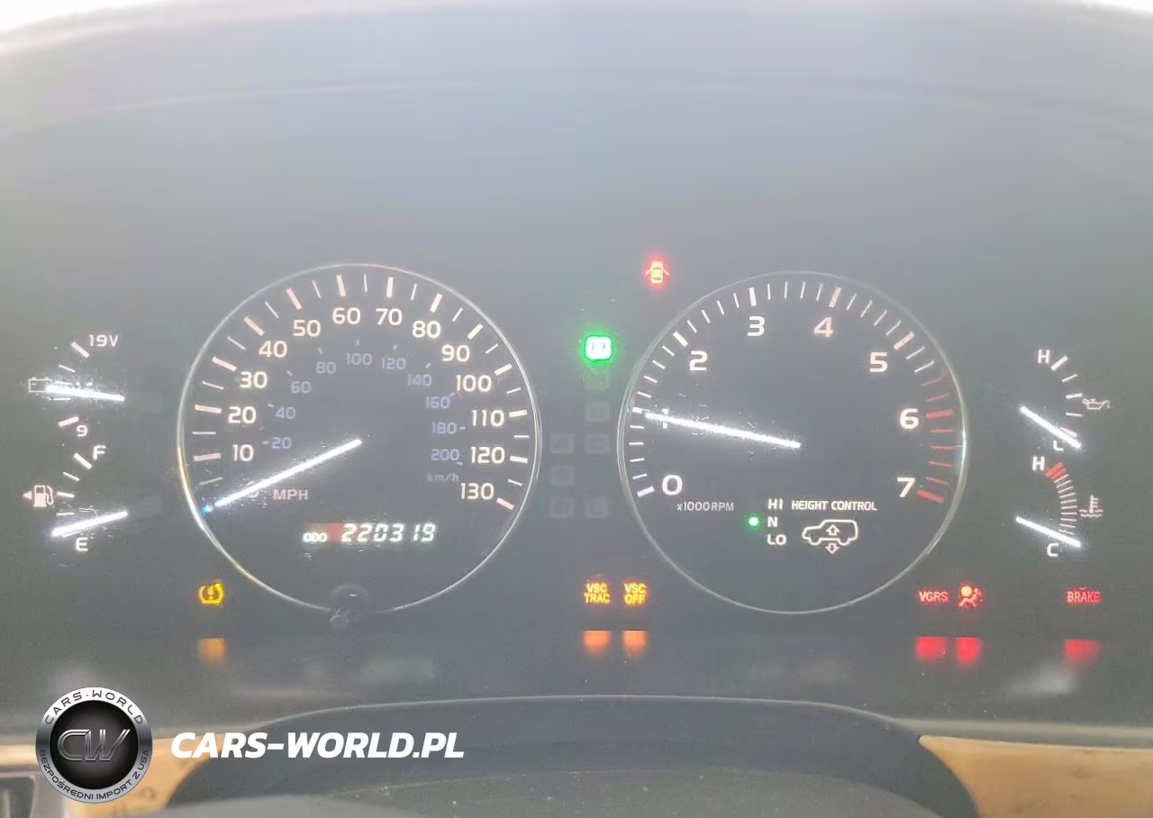 LEXUS LX 470 VIN:JTJHT00W264004516 - 9