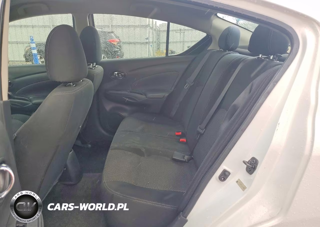 2019 Nissan Versa Sv VIN:3N1CN7AP3KL868683 - 10
