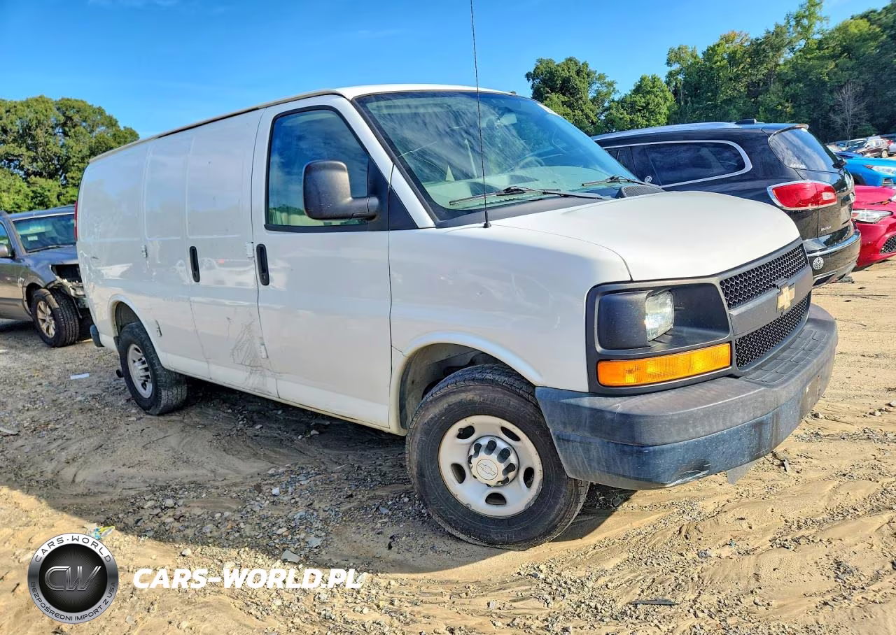 2016 Chevrolet Express 2500 Cargo Delivery Van VIN:1GCWGAFF1G1232909 - 4
