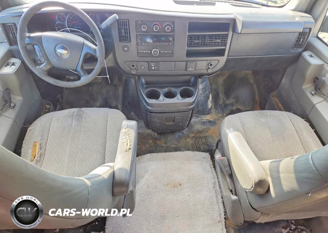 2016 Chevrolet Express 2500 Cargo Delivery Van VIN:1GCWGAFF1G1232909 - 8