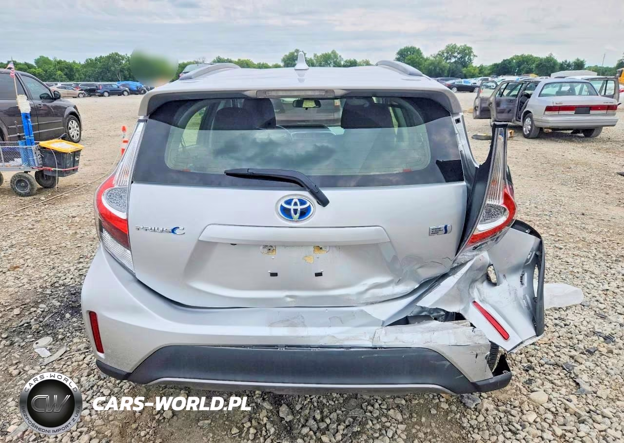 2019 Toyota Prius C L VIN:JTDKDTB33K1621073 - 6