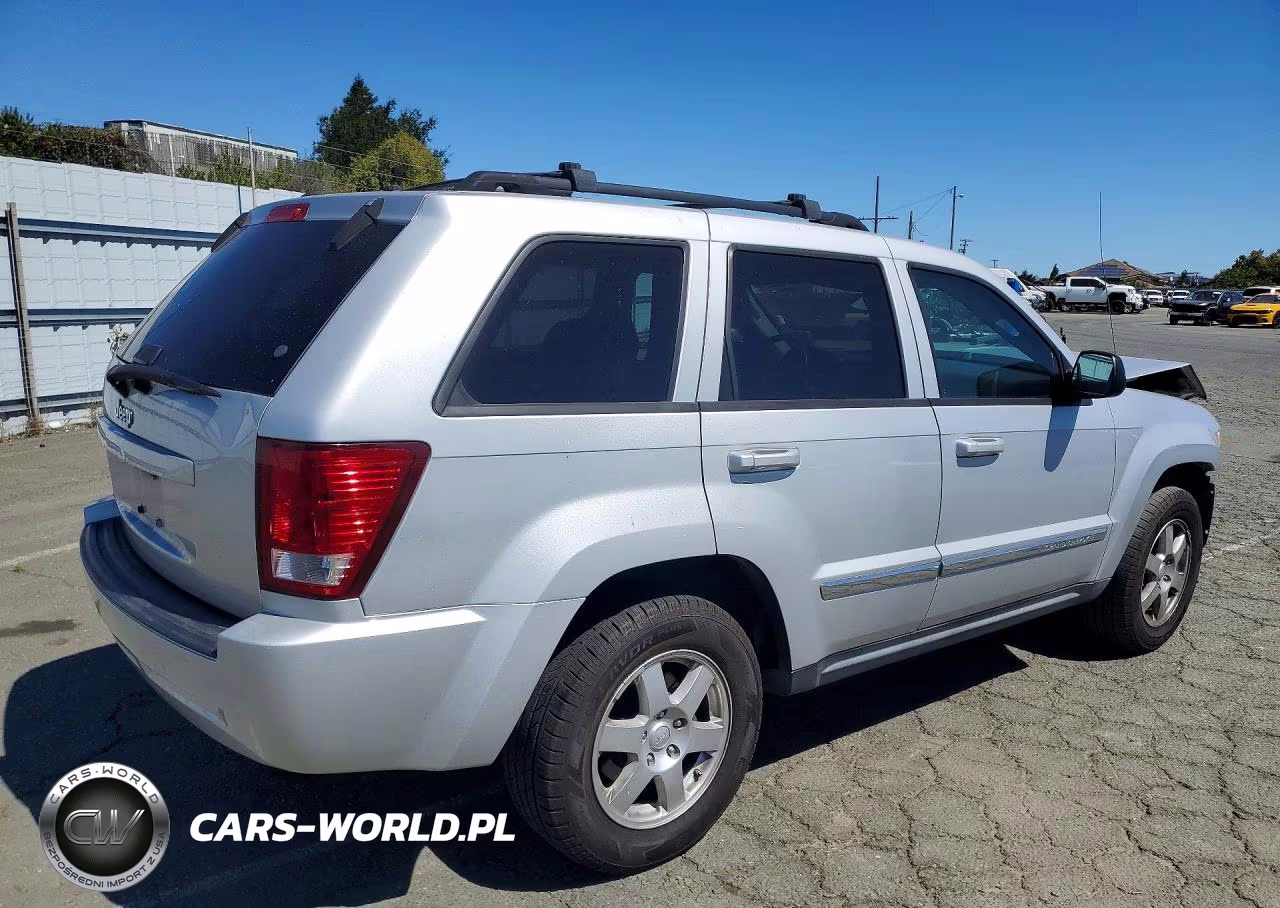 2010 Jeep Grand Cherokee Laredo VIN:1J4PS4GK5AC155354 - 3
