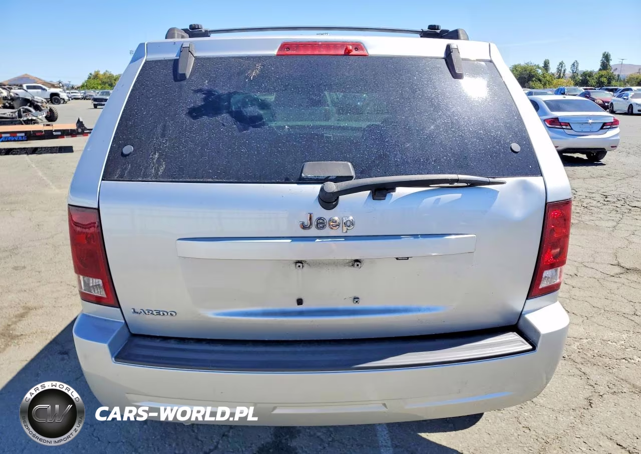 2010 Jeep Grand Cherokee Laredo VIN:1J4PS4GK5AC155354 - 6