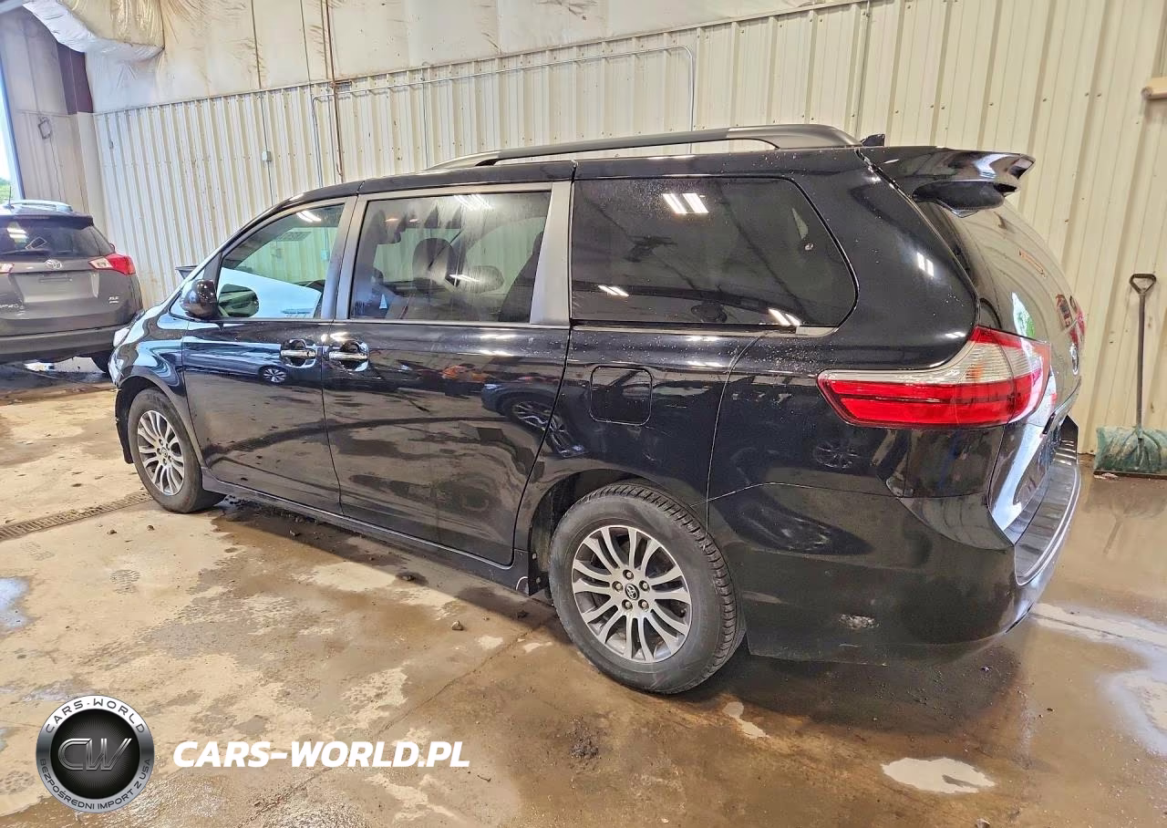 2018 Toyota Sienna Xle 8-Passenger VIN:5TDYZ3DC1JS934360 - 2