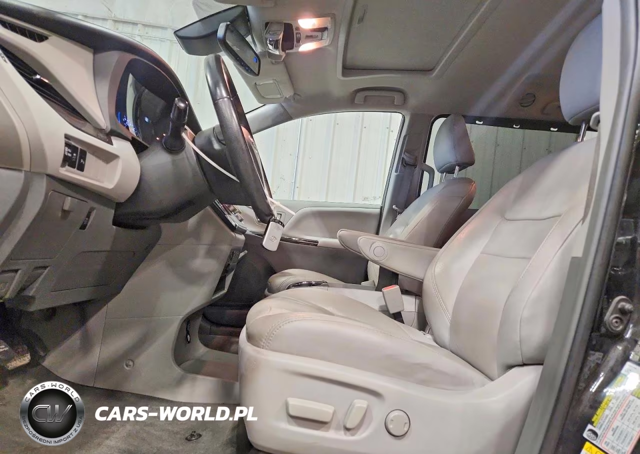 2018 Toyota Sienna Xle 8-Passenger VIN:5TDYZ3DC1JS934360 - 7