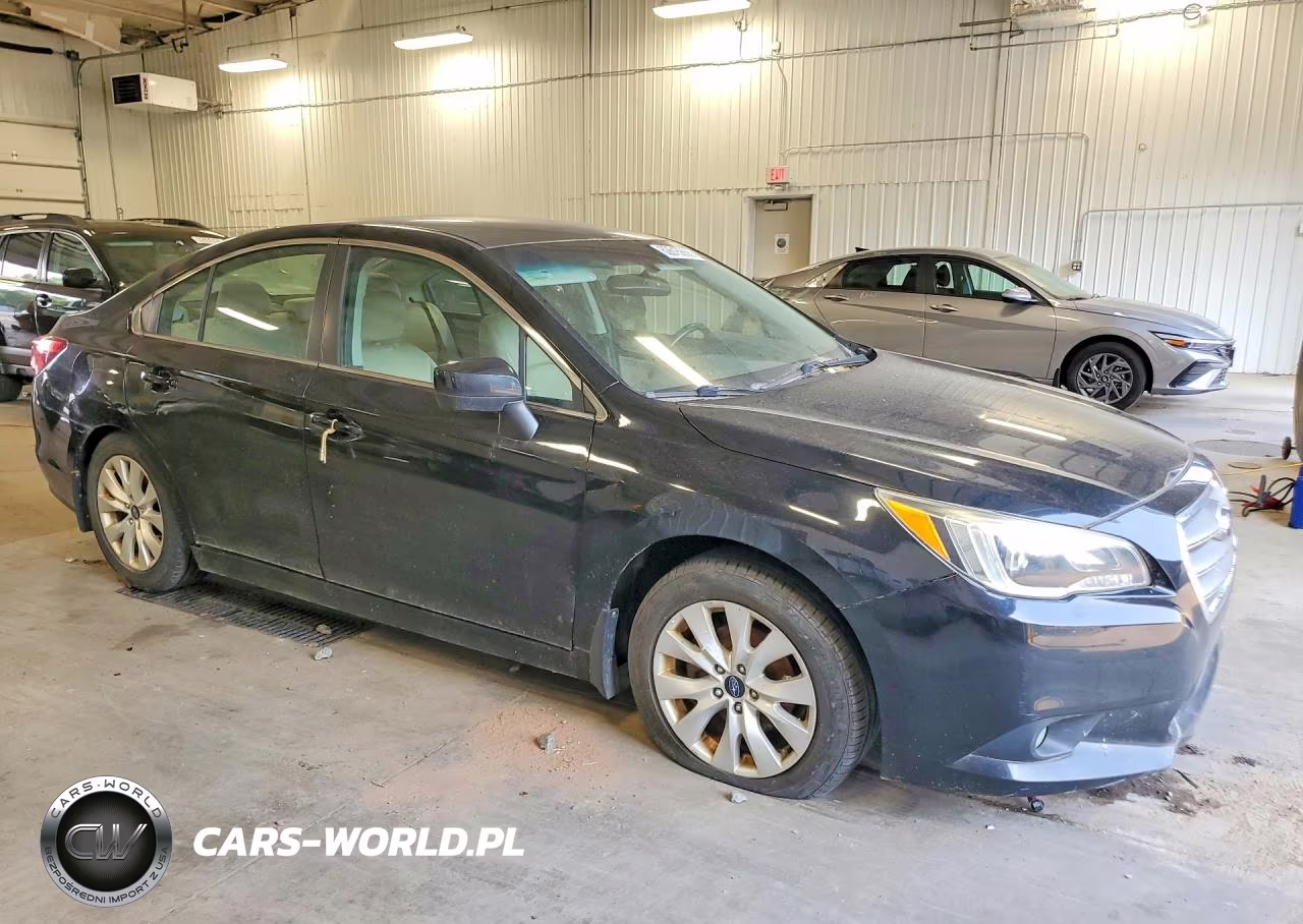 2015 Subaru Legacy 2.5I Premium VIN:4S3BNBC69F3037075 - 4