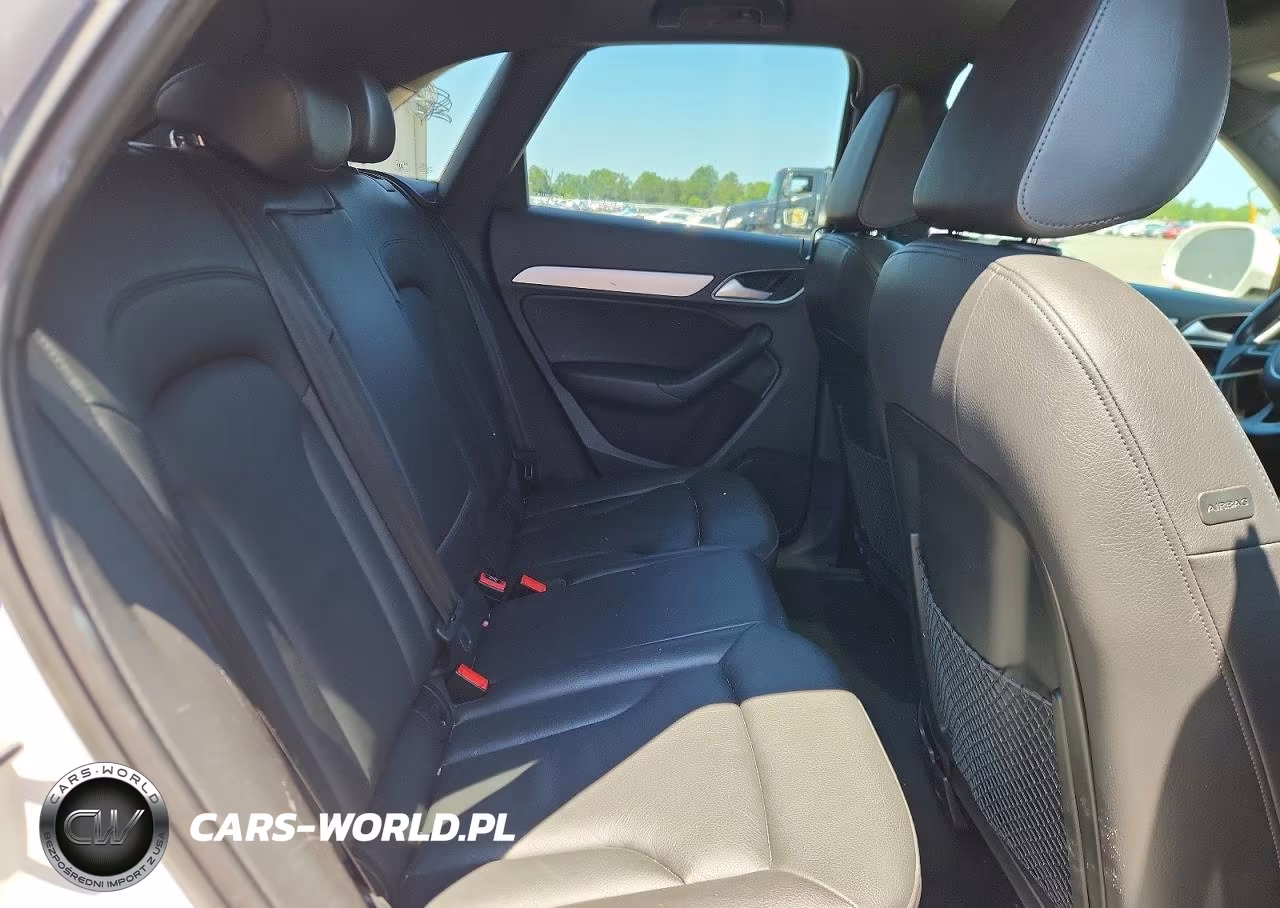 2017 Audi Q3 Premium VIN:WA1ECCFS7HR017712 - 10