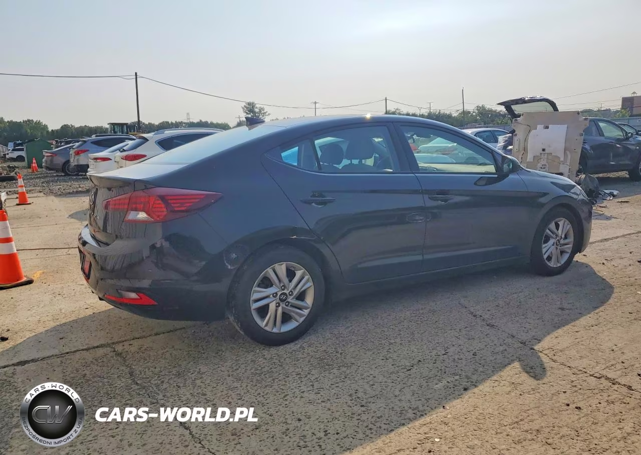 2020 Hyundai Elantra Sel VIN:5NPD84LF1LH627668 - 3