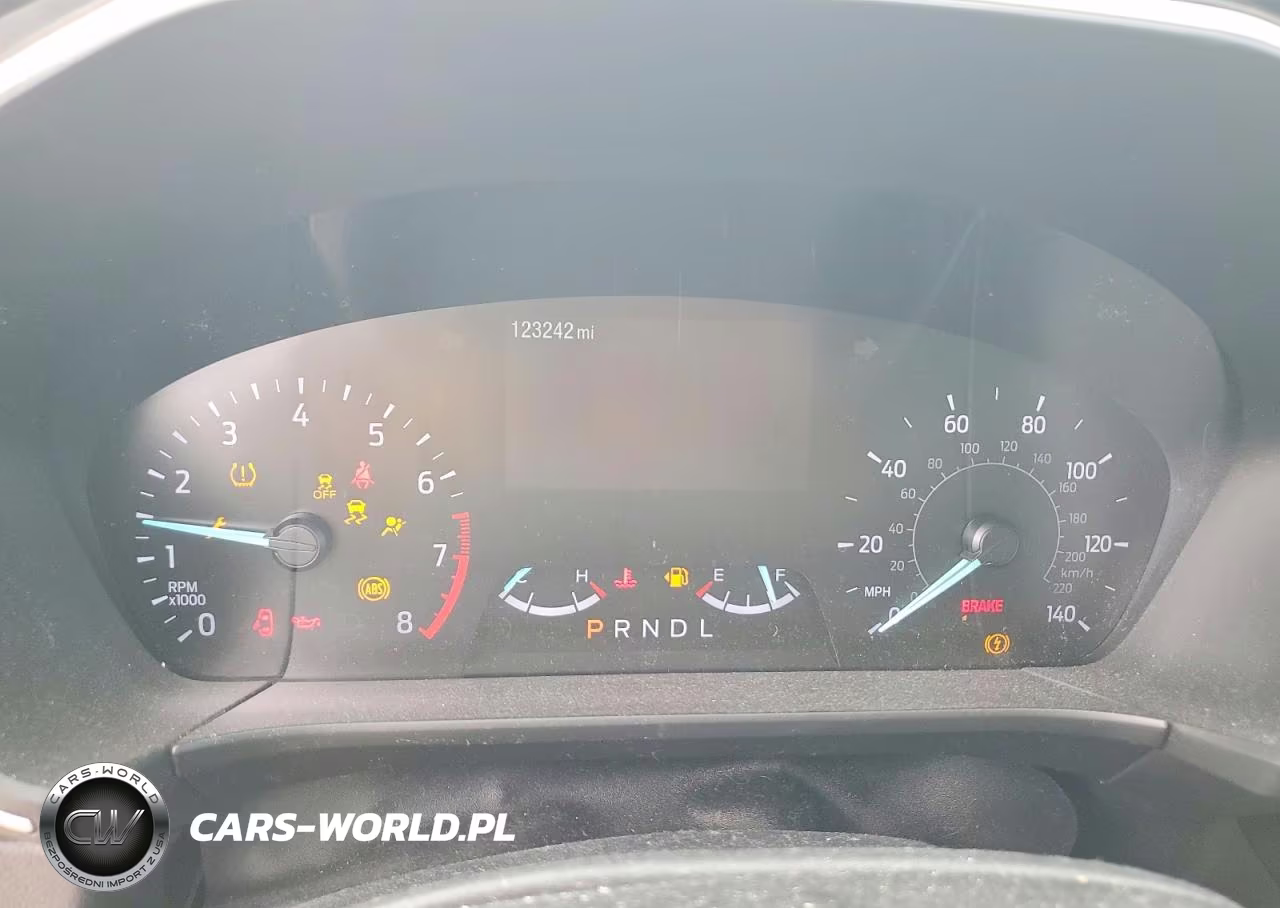 2020 Ford Escape Se VIN:1FMCU9G63LUA71864 - 9