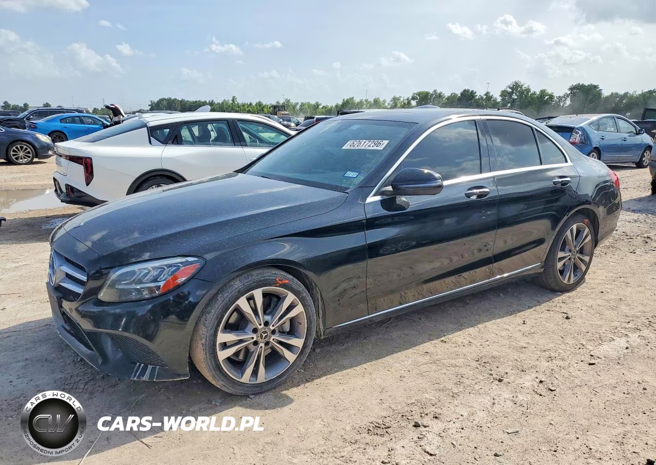 2019 Mercedes-Benz C 300