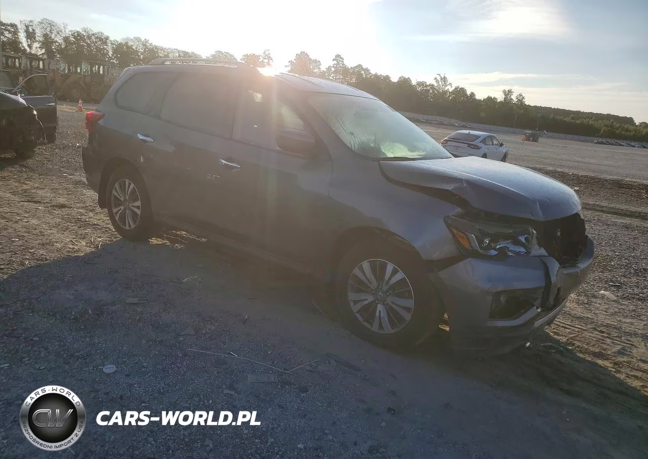 2017 Nissan Pathfinder Sv VIN:5N1DR2MM9HC631335 - 4