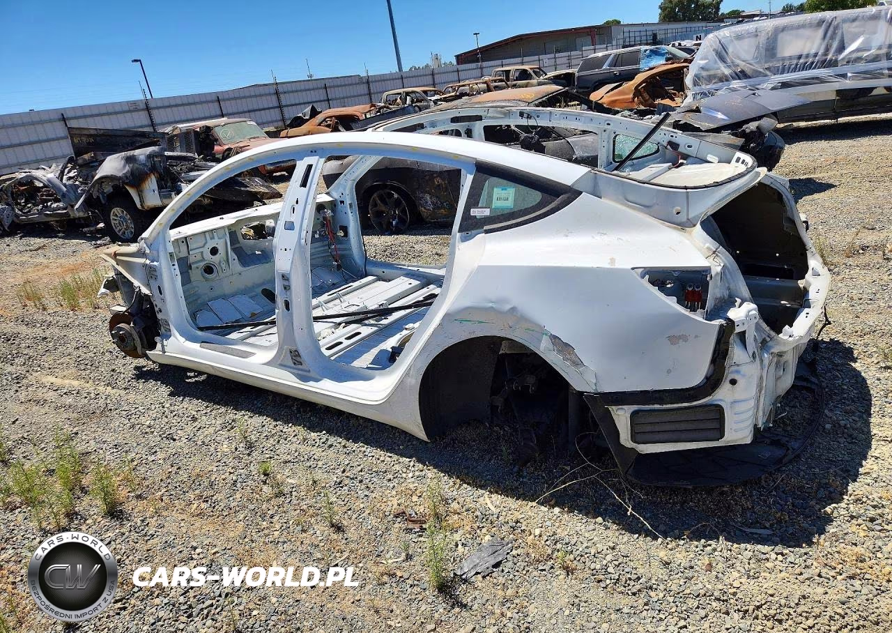 2021 Tesla Model 3 VIN:5YJ3E1EAXMF027588 - 2