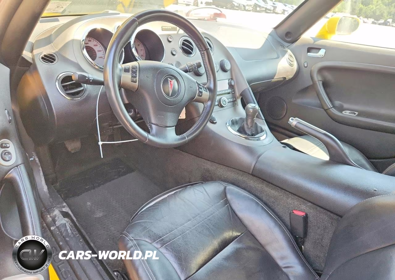 2007 Pontiac Solstice VIN:1G2MB35BX7Y131833 - 8