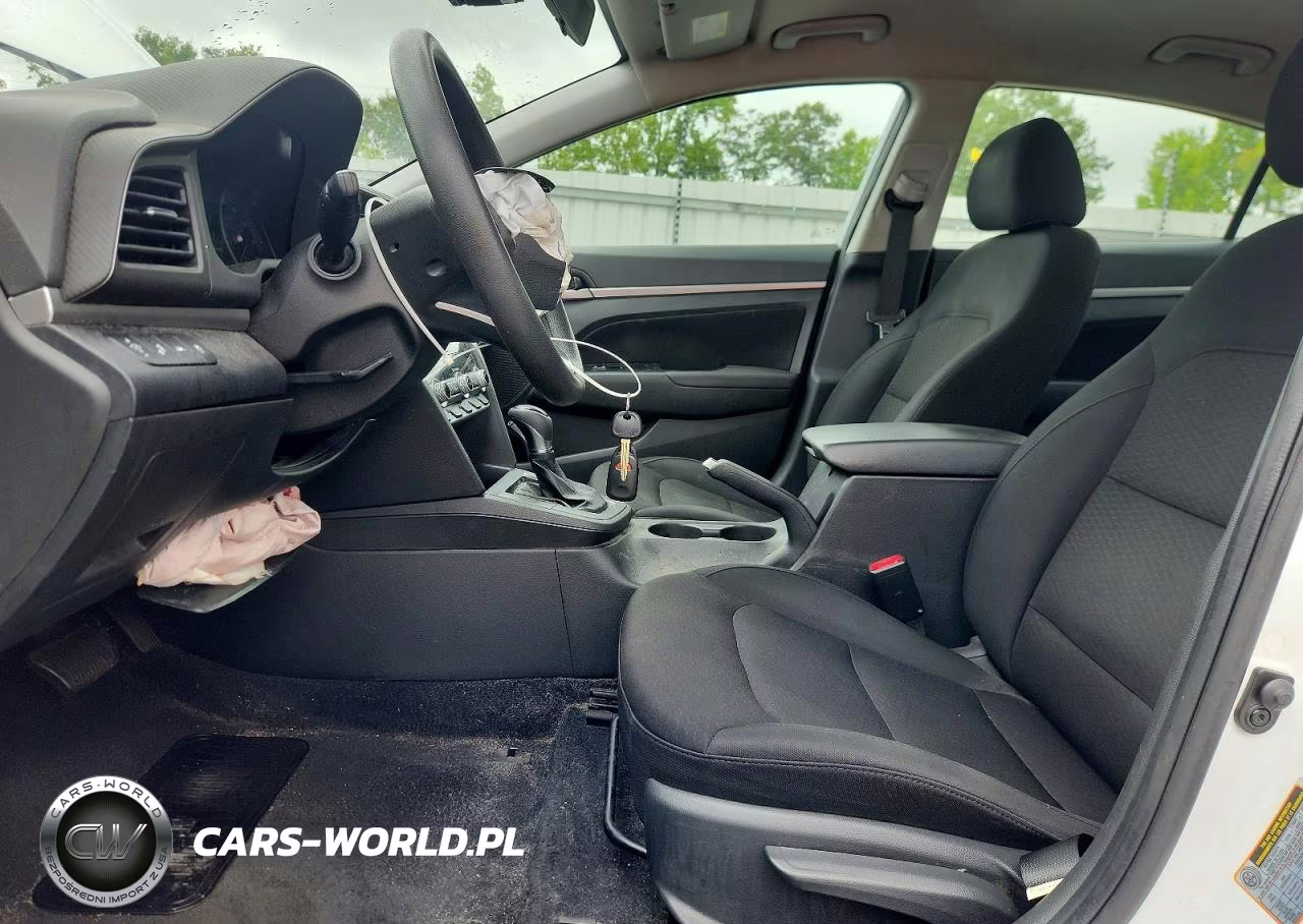 2020 Hyundai Elantra Sel VIN:5NPD84LF9LH546787 - 7
