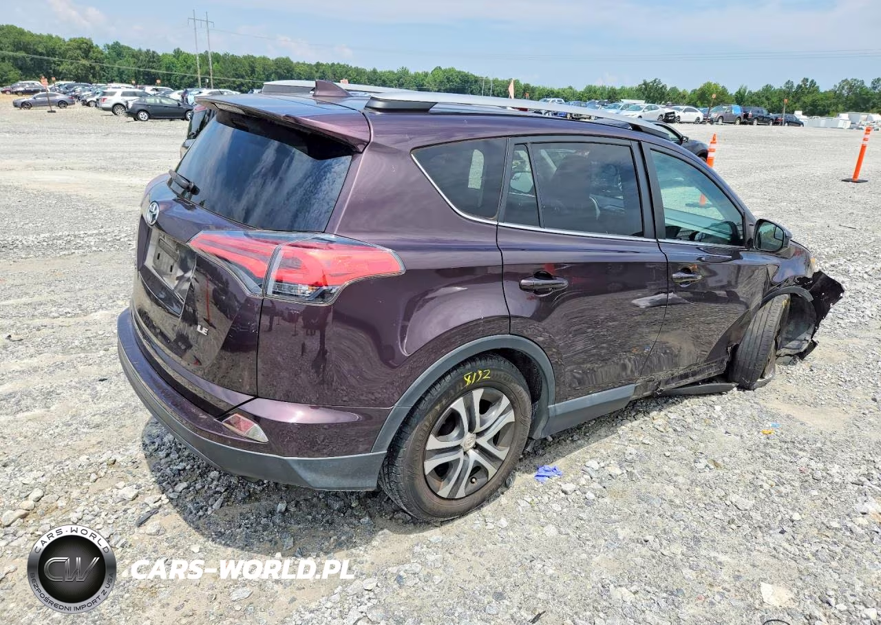 2018 Toyota Rav4 Le VIN:2T3ZFREVXJW505782 - 3