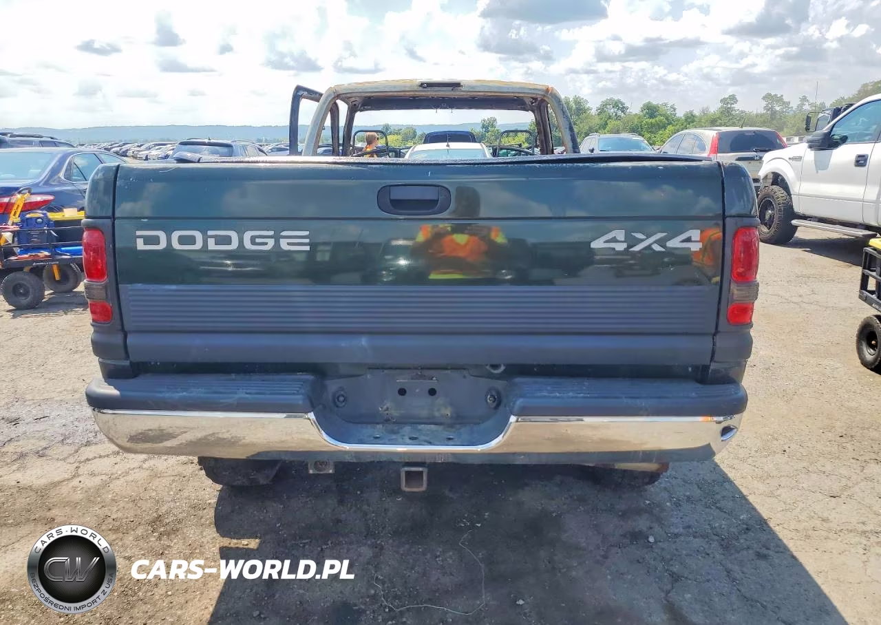 1997 Dodge Ram 2500 VIN:1B7KF26Z7VJ533585 - 6
