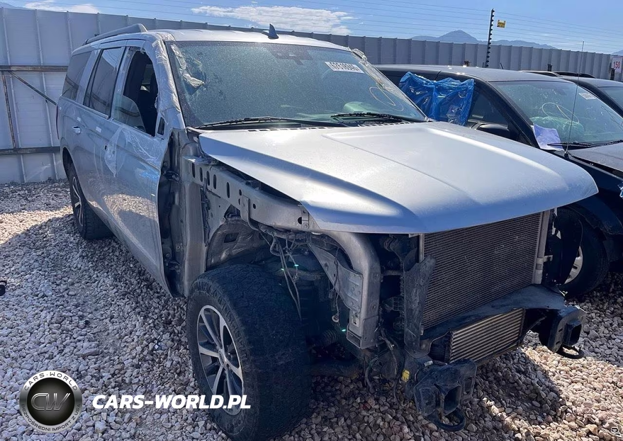 2021 Ford Expedition Max Xlt VIN:1FMJK1JT8MEA25715 - 4