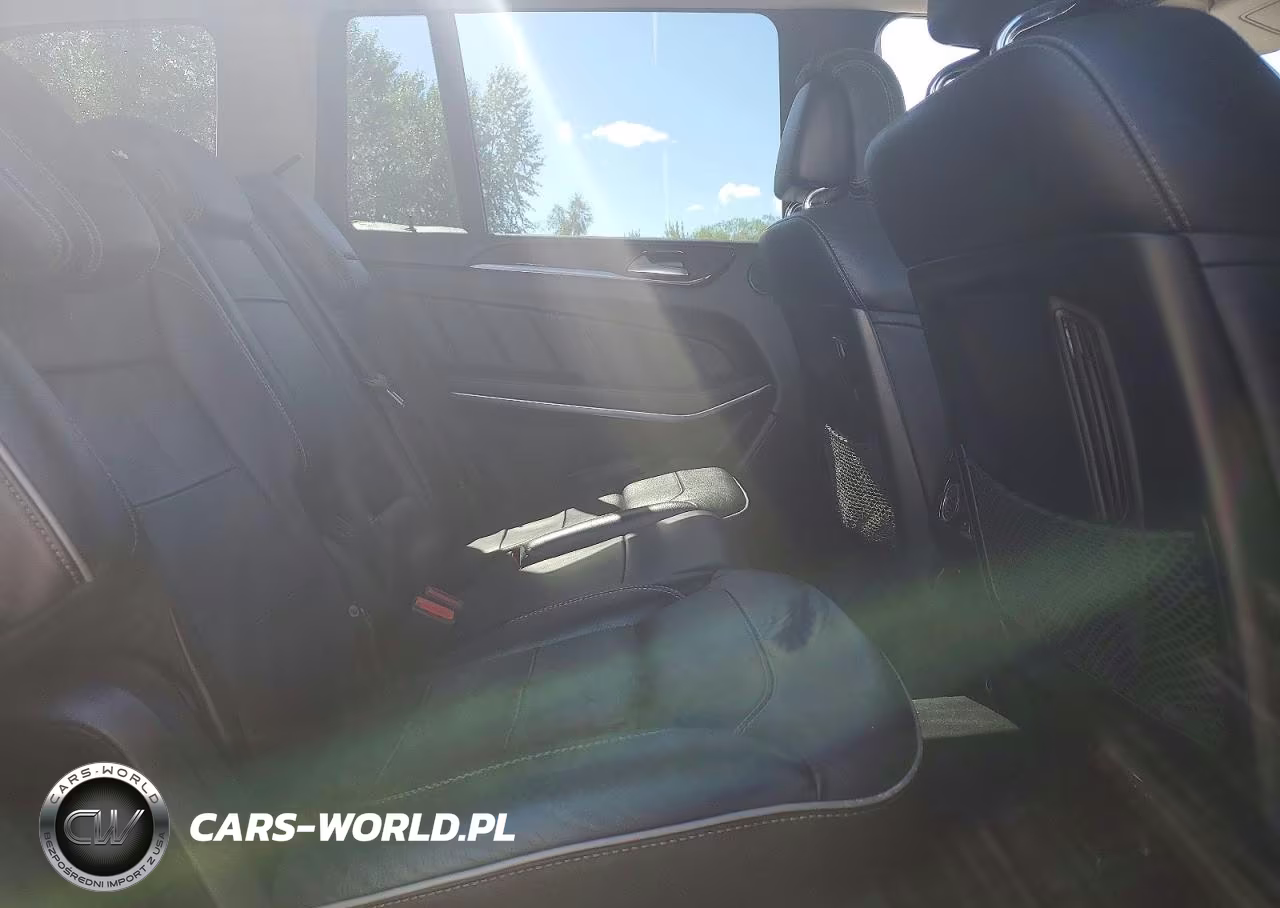 2013 Mercedes-Benz Gl 550 4Matic VIN:4JGDF7DE5DA127000 - 11