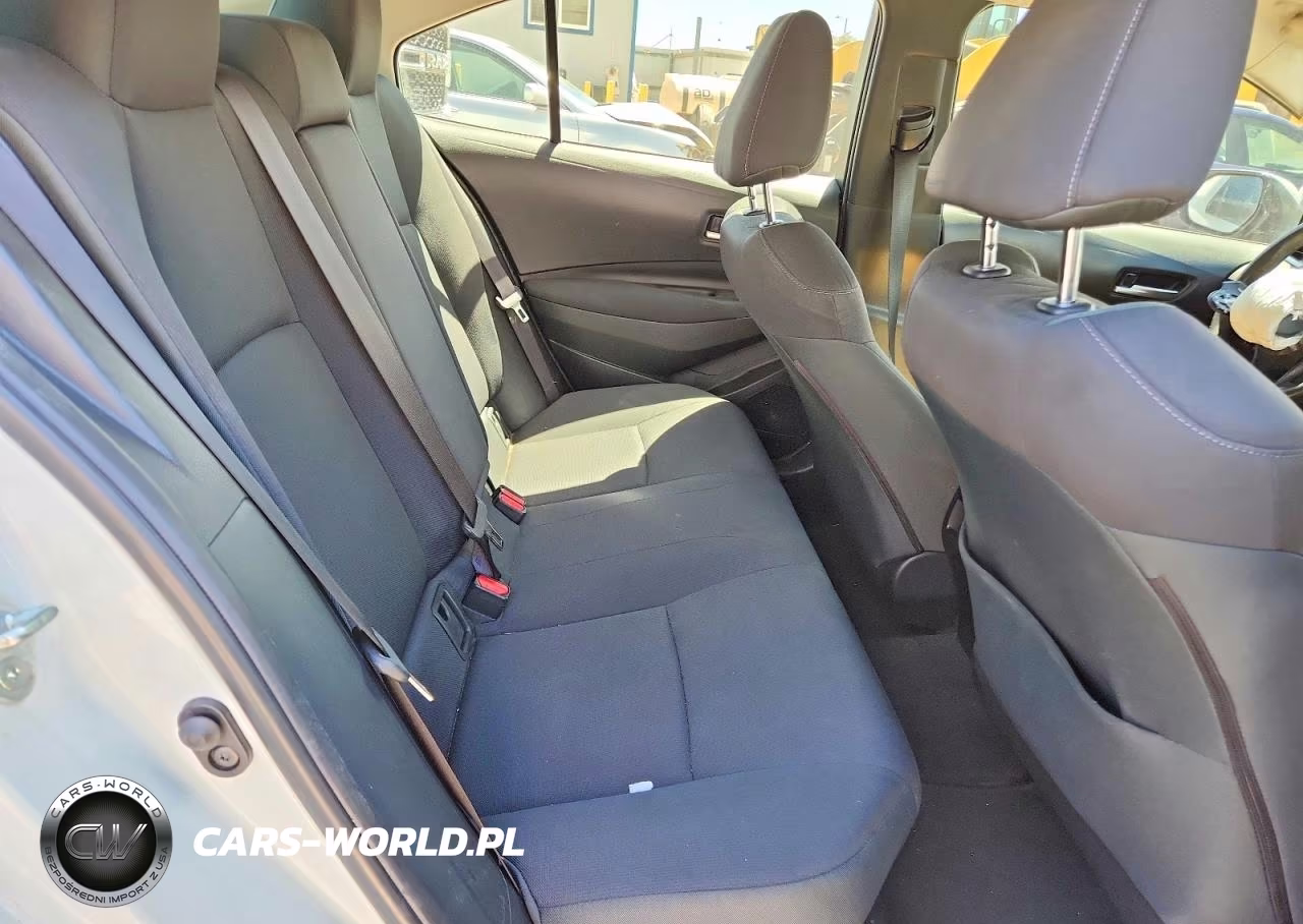 2021 Toyota Corolla Le VIN:JTDEAMDE9MJ027813 - 10