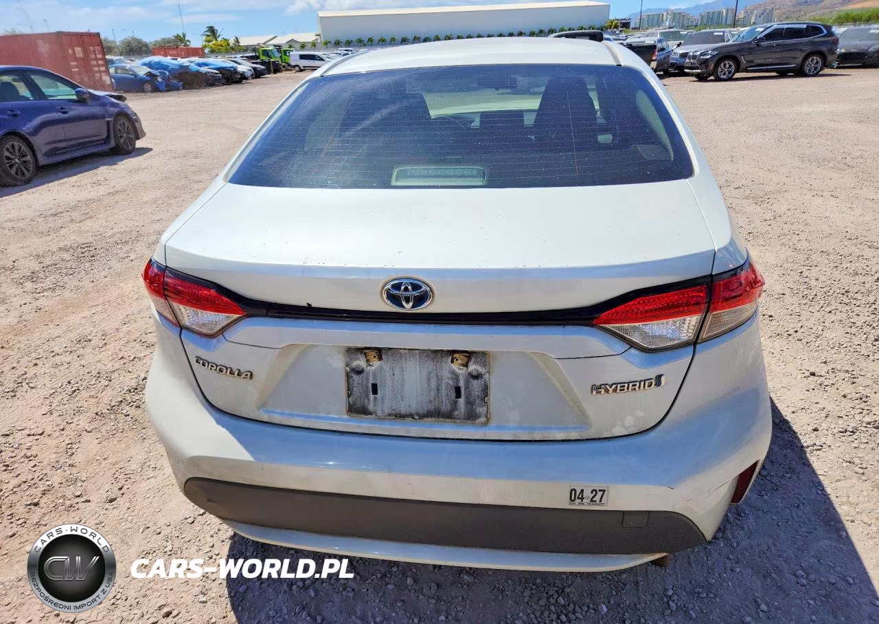 2021 Toyota Corolla Le VIN:JTDEAMDE9MJ027813 - 6
