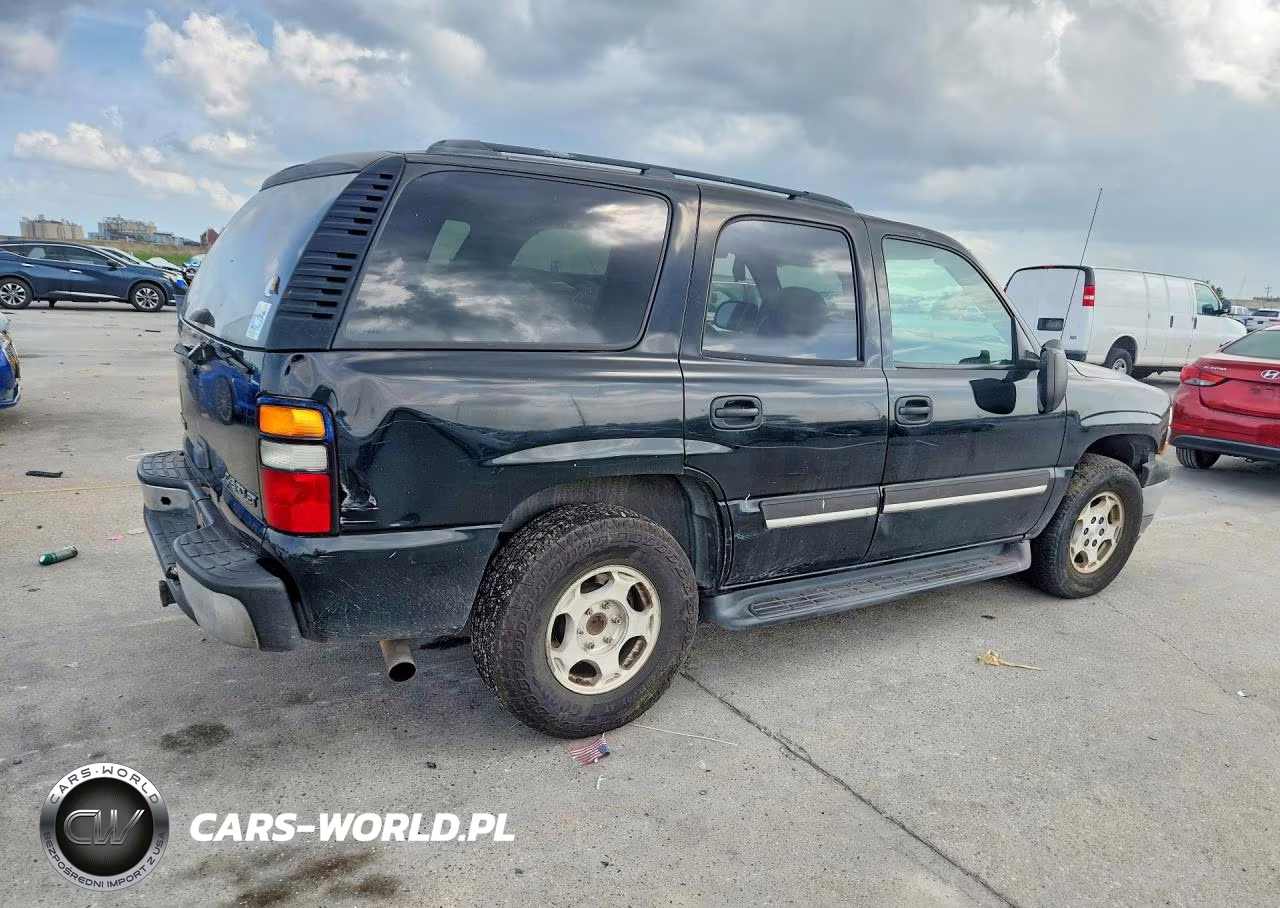 2005 Chevrolet Tahoe C1500 VIN:1GNEC13T95R257158 - 3