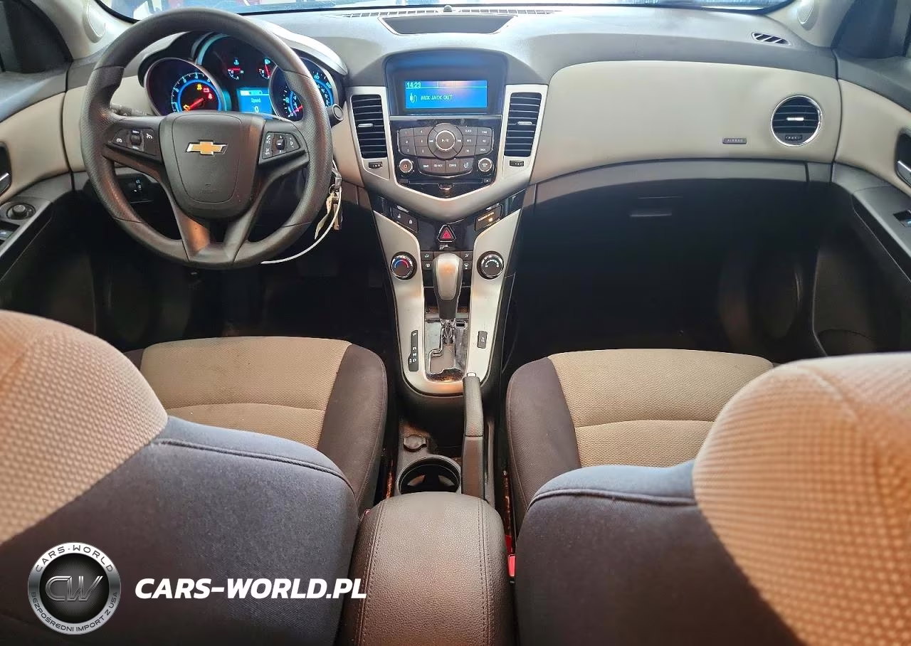 2013 Chevrolet Cruze Ls VIN:1G1PA5SH8D7288982 - 8