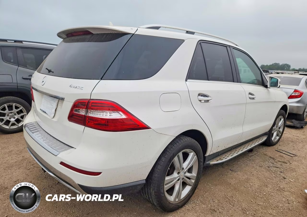 2014 Mercedes-Benz Ml 350 4Matic VIN:4JGDA5HB9EA281469 - 3
