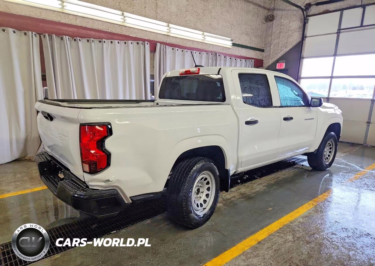 2024 Chevrolet Colorado VIN:1GCGSBEC1R1134658 - 3
