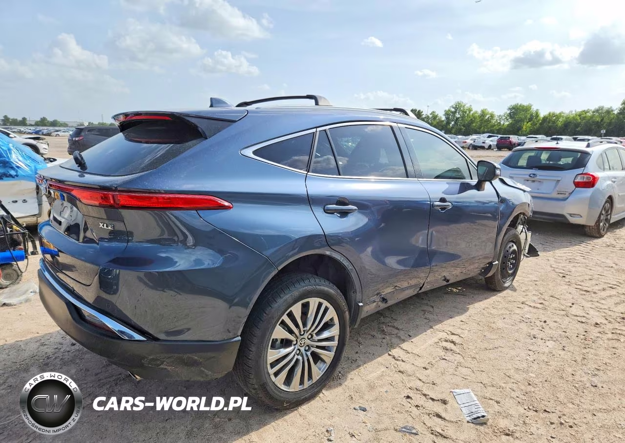 2024 Toyota Venza Xle VIN:JTEAAAAH8RJ163316 - 3